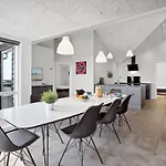 Helina - 180m From The Sea By Interhome