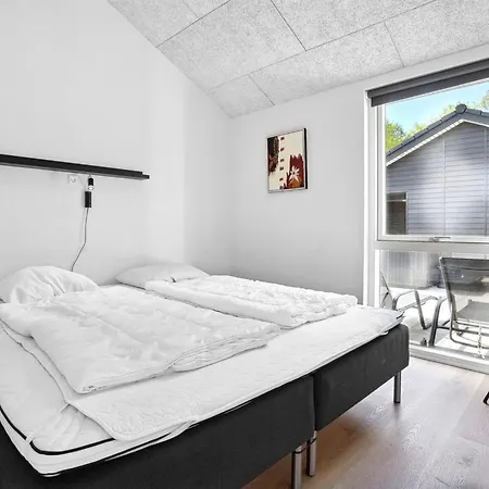 Helina - 180m From The Sea By Interhome *