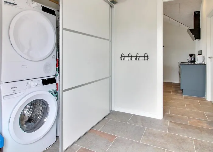 Helina - 180m From The Sea By Interhome *