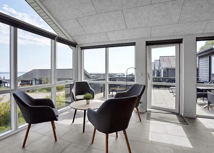 Helina - 180m From The Sea By Interhome